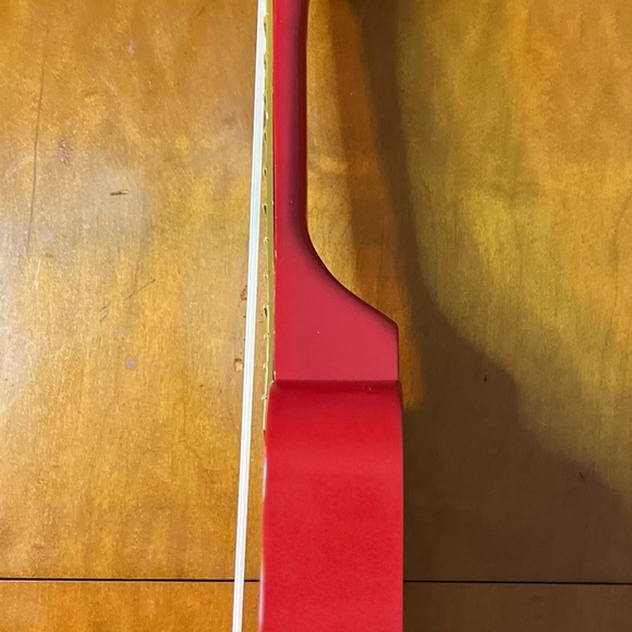 EUC Discoveroo 6-nylon-string Guitar - Picture 7 of 9